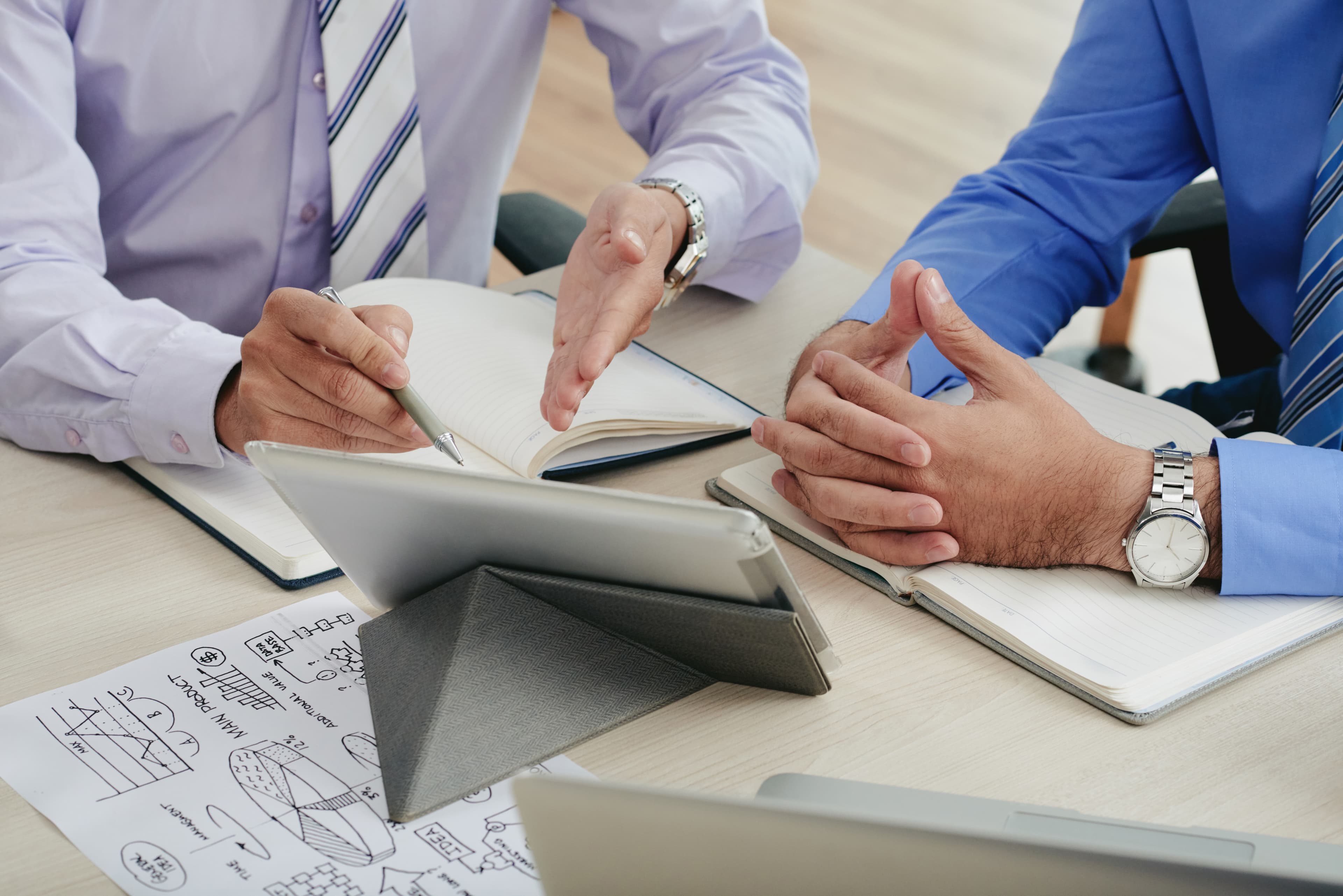 Consulting team collaborating in a business meeting